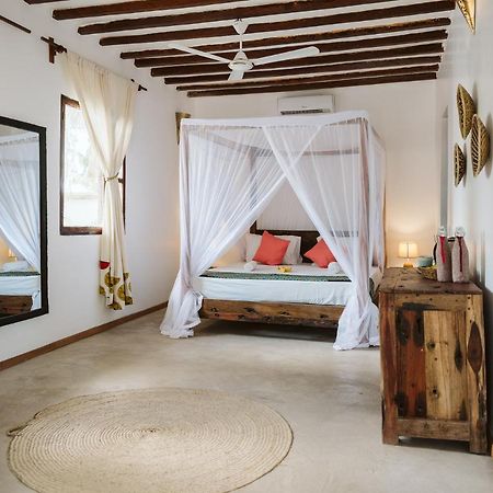 Hotel Joy Of Zanzibar à Michamvi Extérieur photo