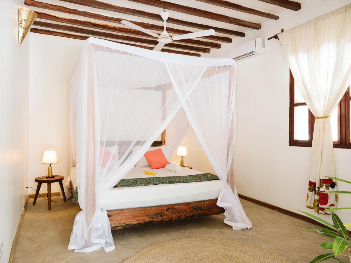 Hotel Joy Of Zanzibar à Michamvi Extérieur photo