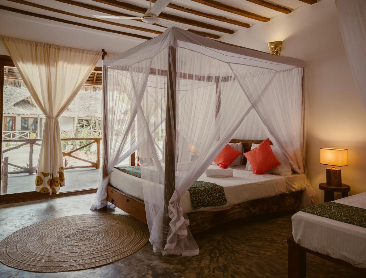 Hotel Joy Of Zanzibar à Michamvi Extérieur photo